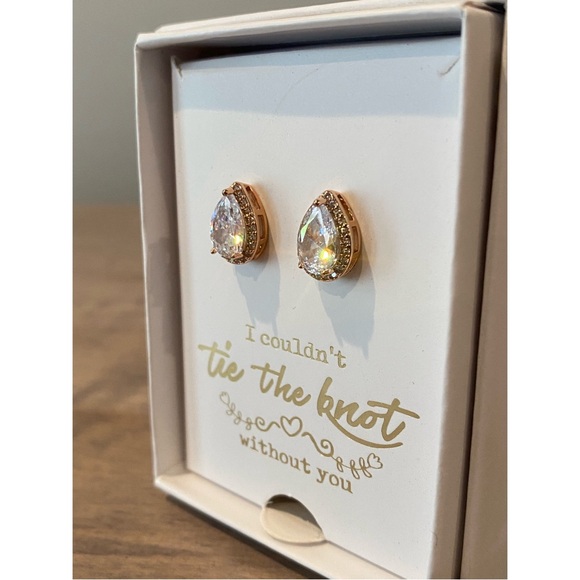 **FINAL PRICE**  Women’s Rose Gold Teardrop Earrings for Bridesmaids - Picture 2 of 2
